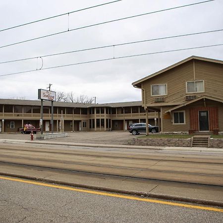 Snelling Motor Inn Mendota Exterior foto